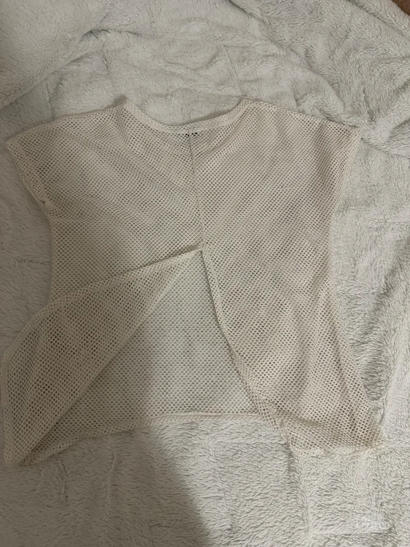 Neki butik - mrezasta majica