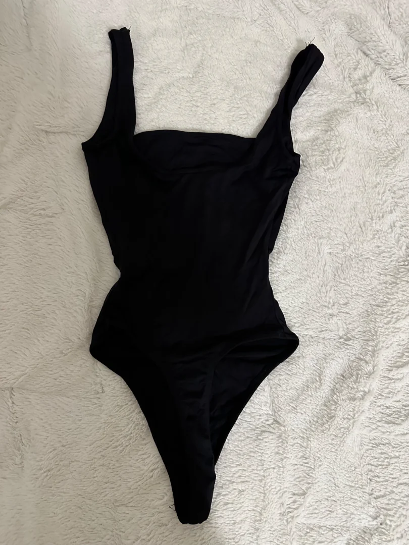 Bershka - bodi, triko