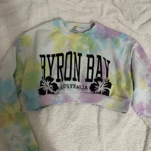 Bershka - crop top duks