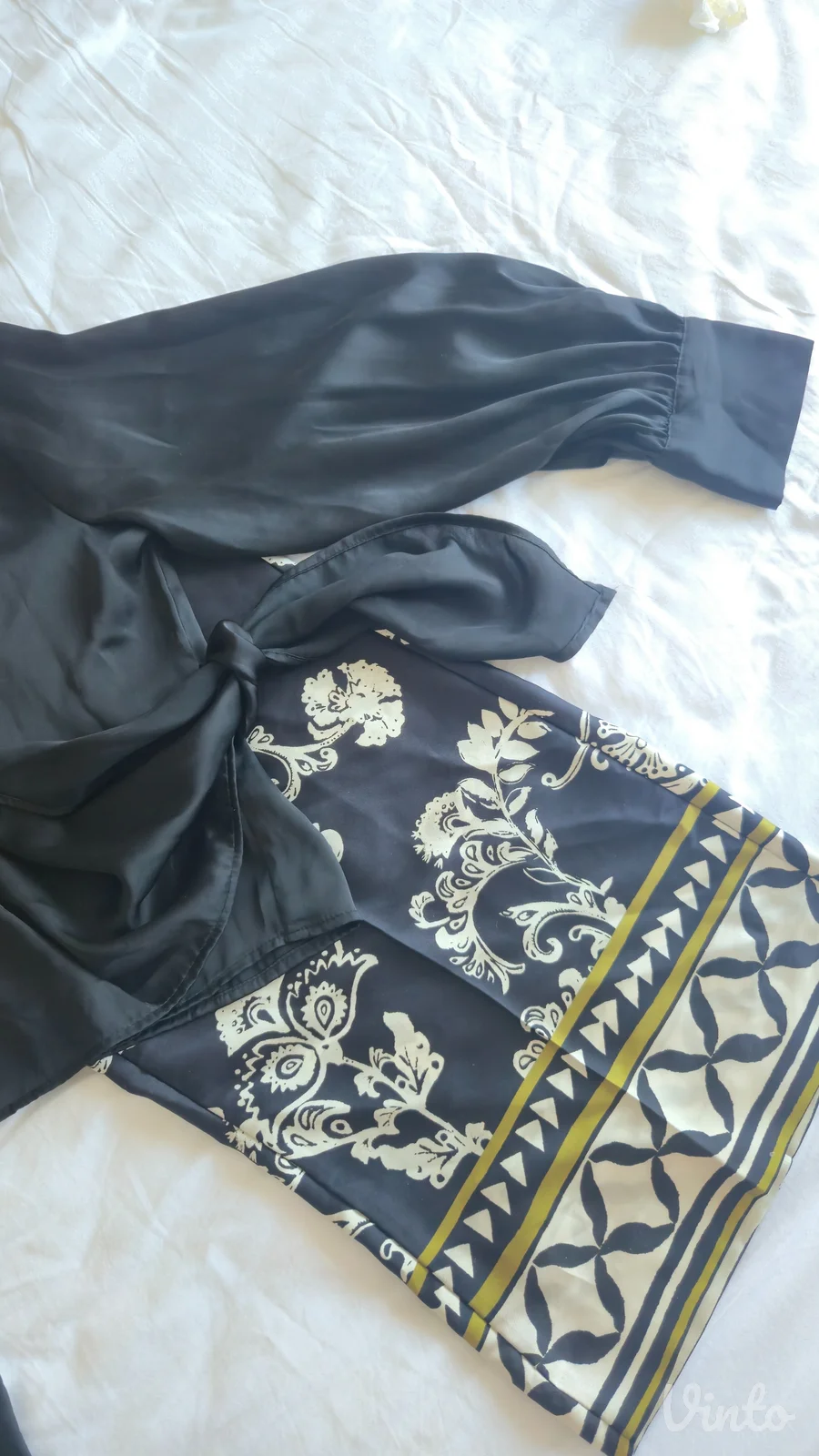 Elegantni Zara komplet