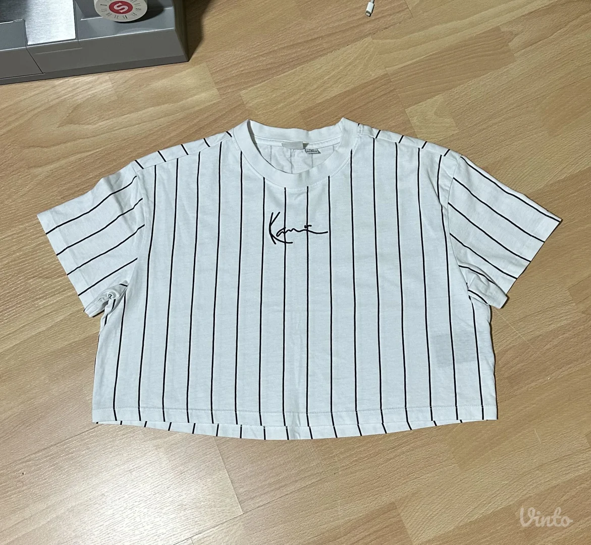 Karl Kani bela crop majica