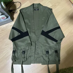 Bershka muski moderni kimono