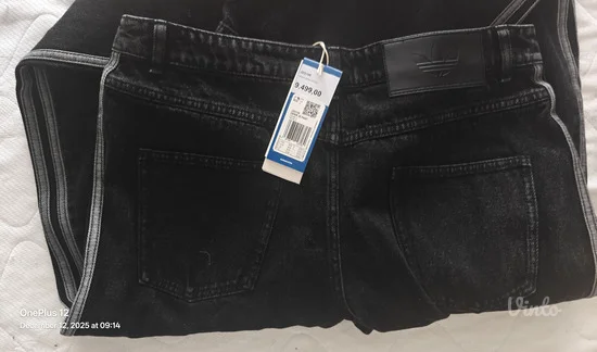 Adidas jeans