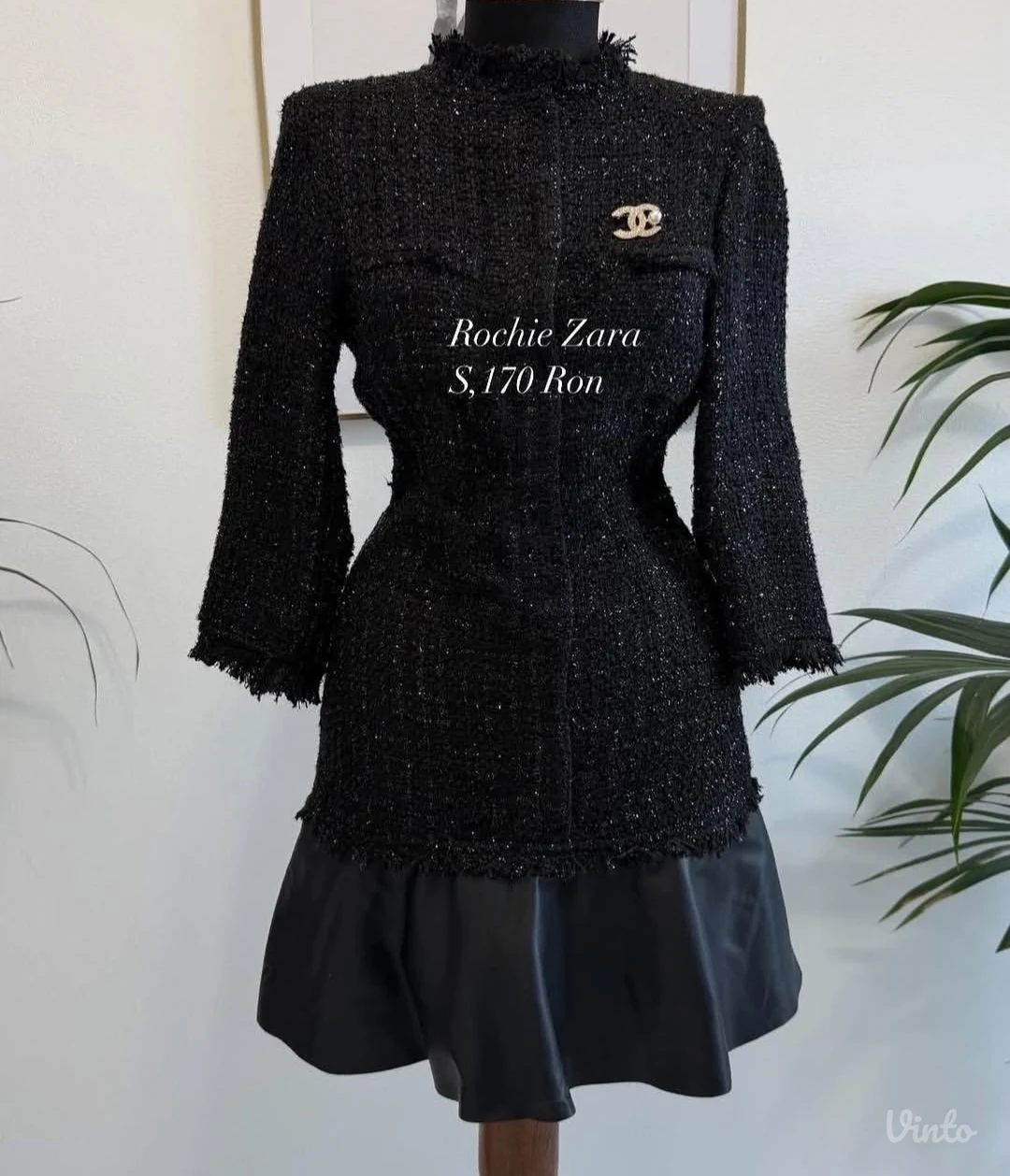 Zara bukle laminirana haljina