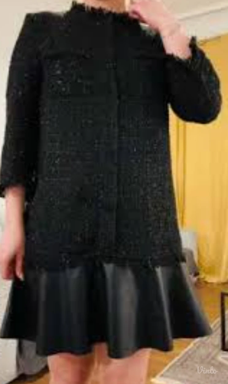 Zara bukle laminirana haljina