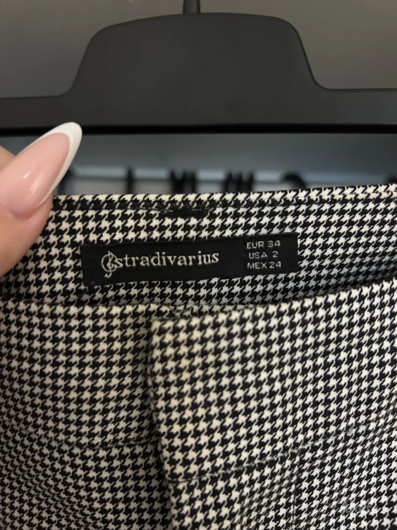 stradivarius pantalone xs