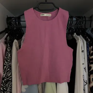 pull&bear roze majica XS