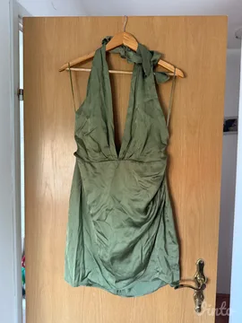 Zara saten haljina