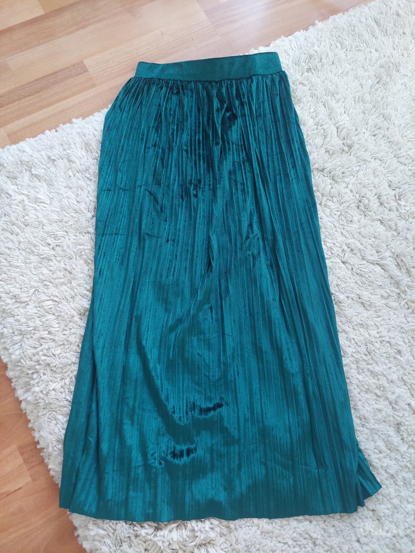 Sinsay plisirana suknja