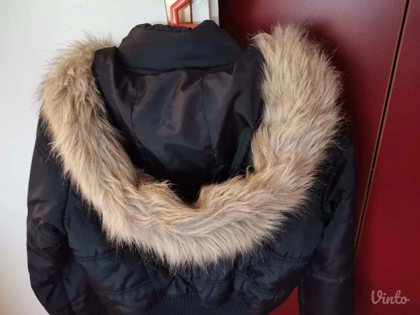 Jakna sa kapuljačom