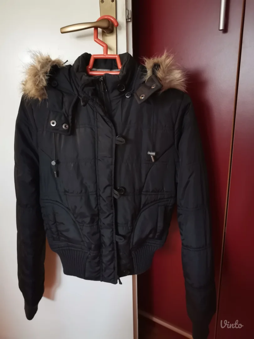 Jakna sa kapuljačom