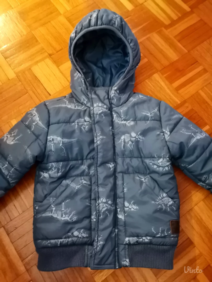 TARGET topla dečija jakna 4 g.