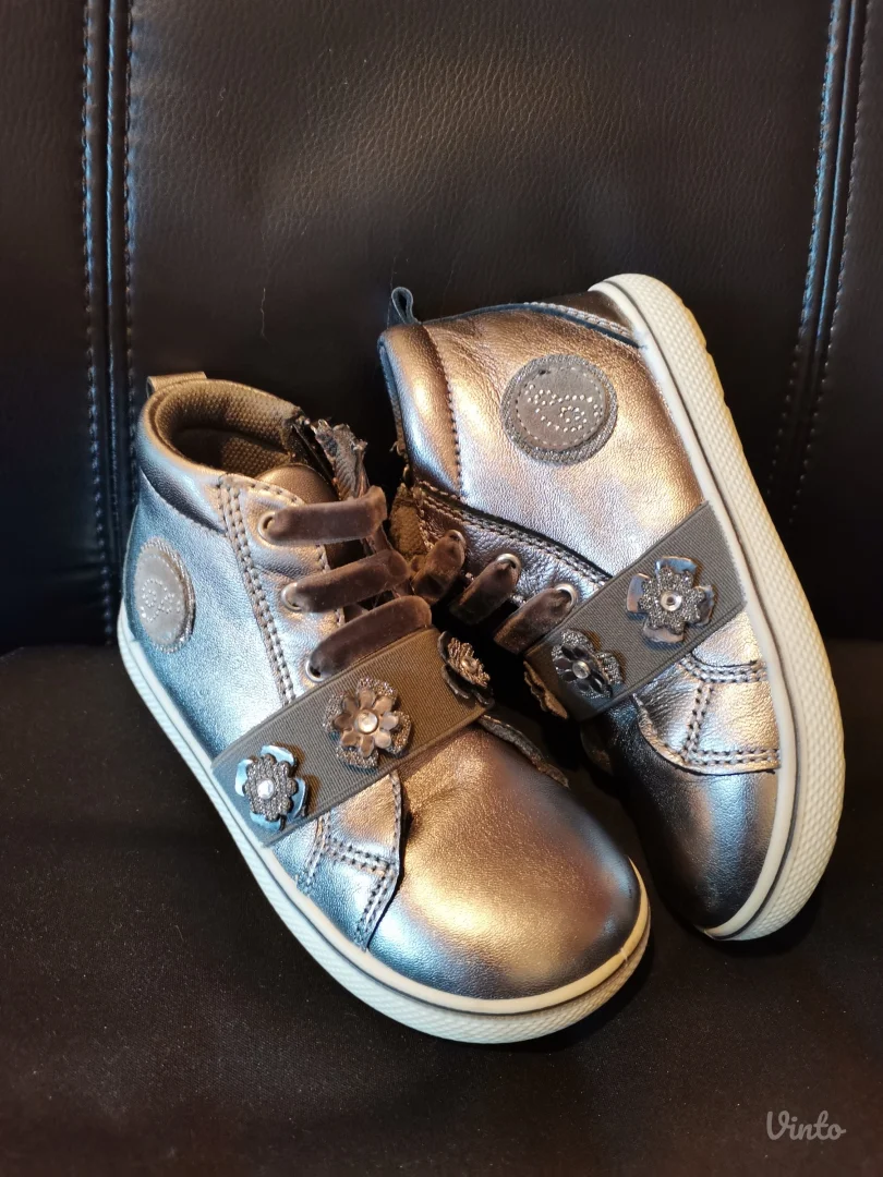 PRIMIGI duboke kožne cipele