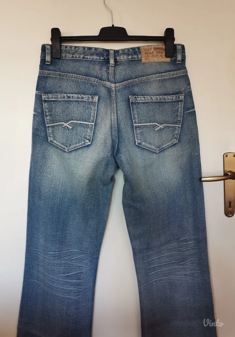 BLUEGRASS odlične farmerke