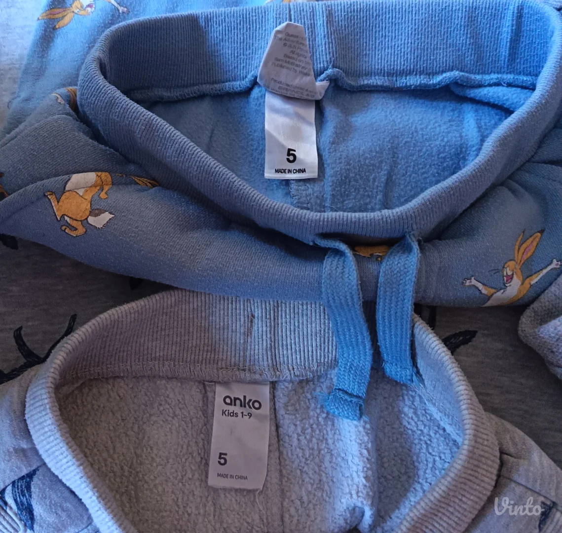 Dečije trenerke 4 komada