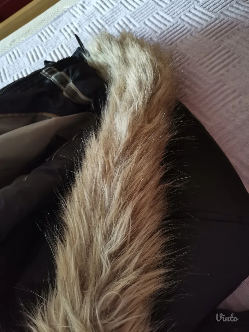 Jakna sa kapuljačom