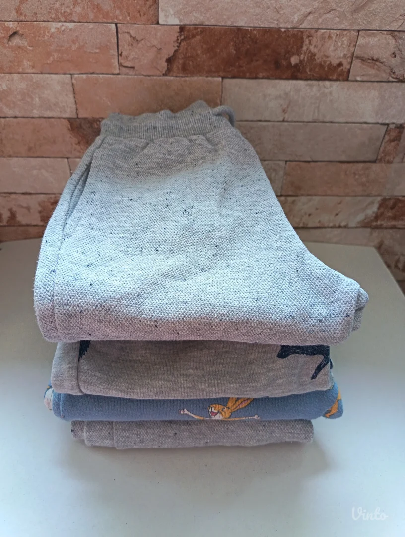 6 pamučnih trenerki 5 g.