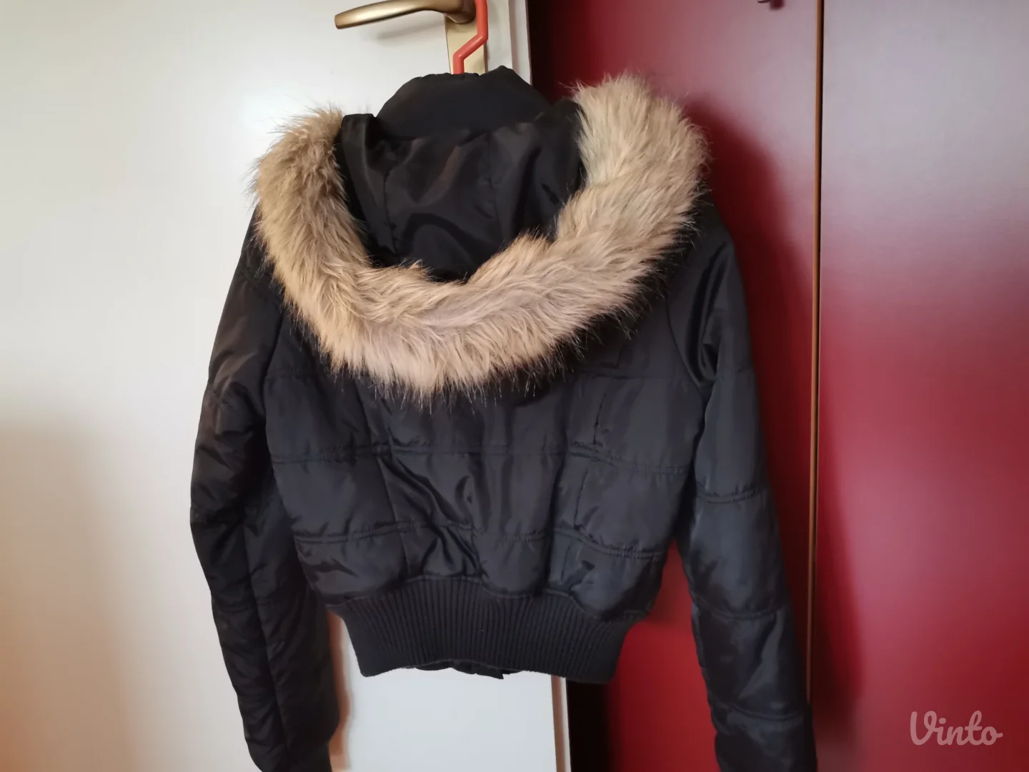 Jakna sa kapuljačom