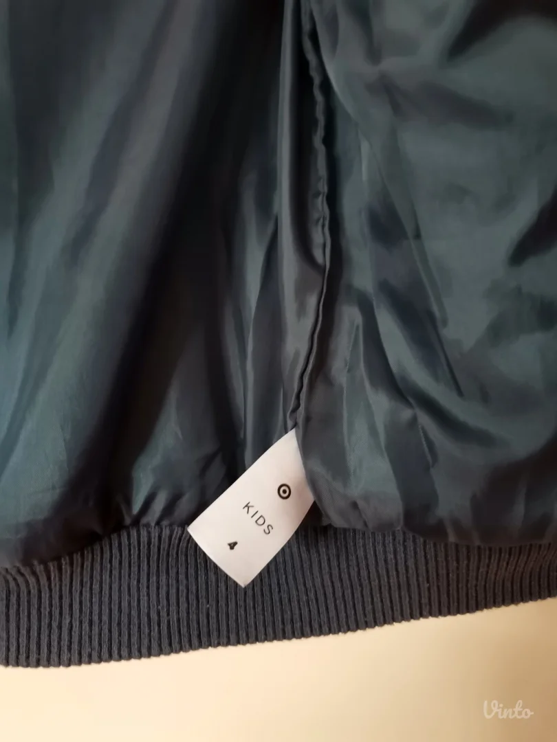 TARGET topla dečija jakna 4 g.