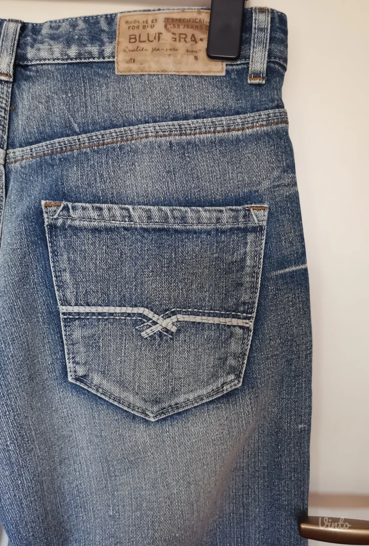 BLUEGRASS odlične farmerke