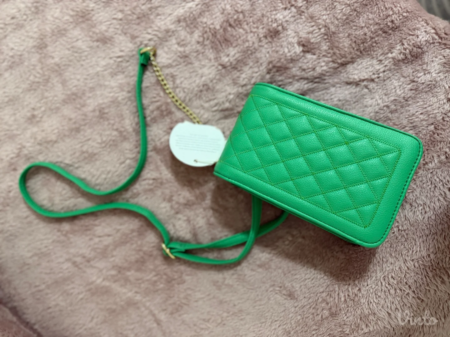 Ženska torbica, novo