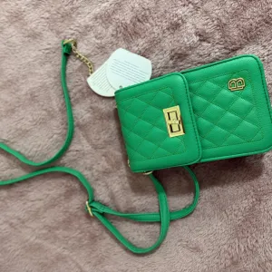 Ženska torbica, novo