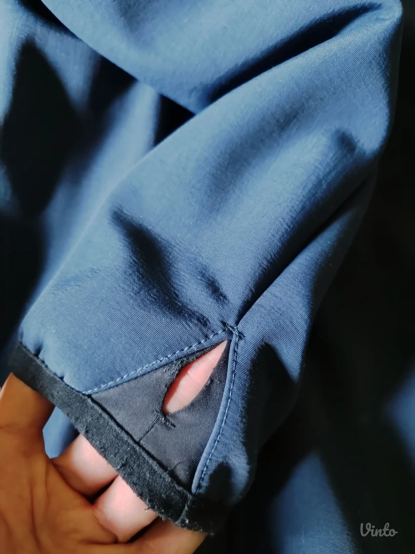 Super BENCH jakna - M - Odlicna!