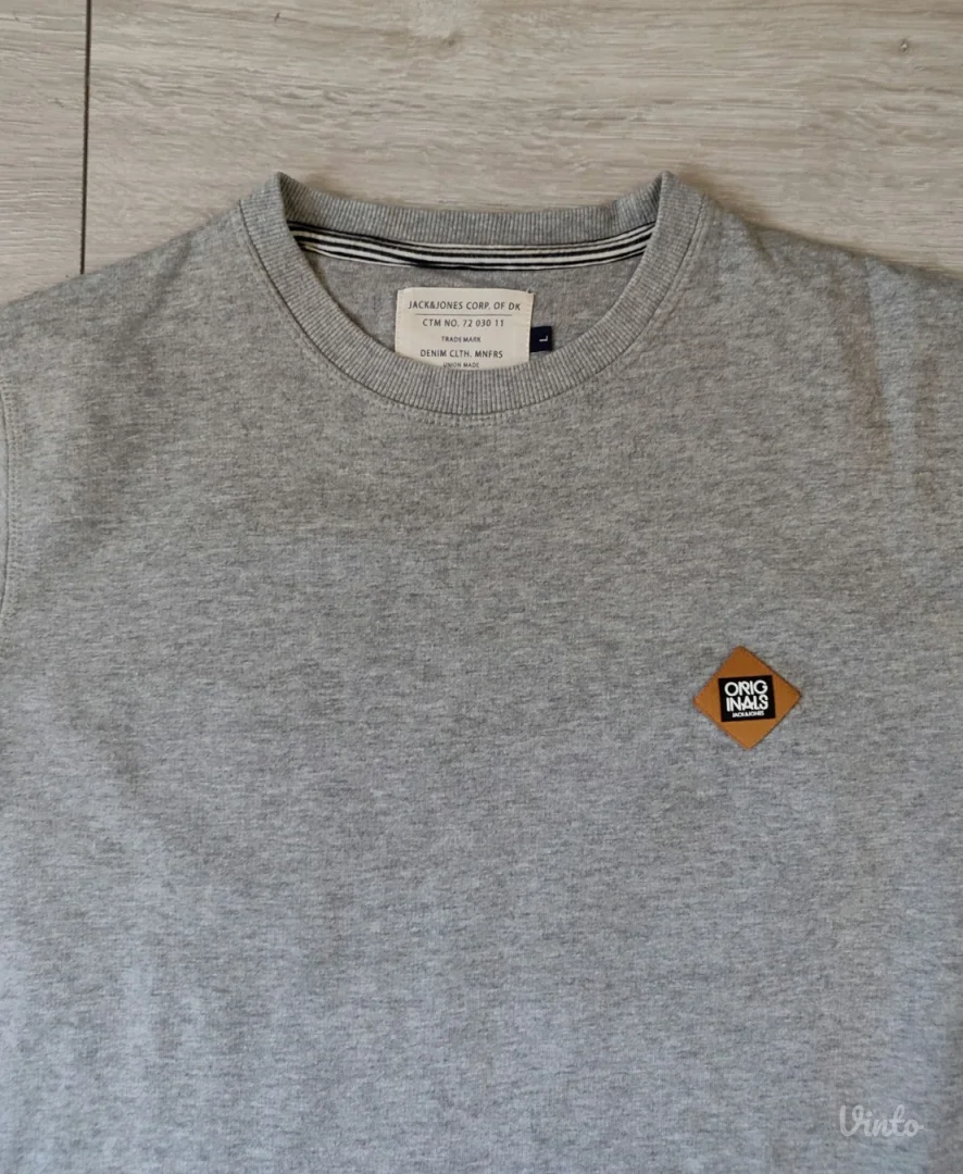 Ekstra JACK & JONES duks - M