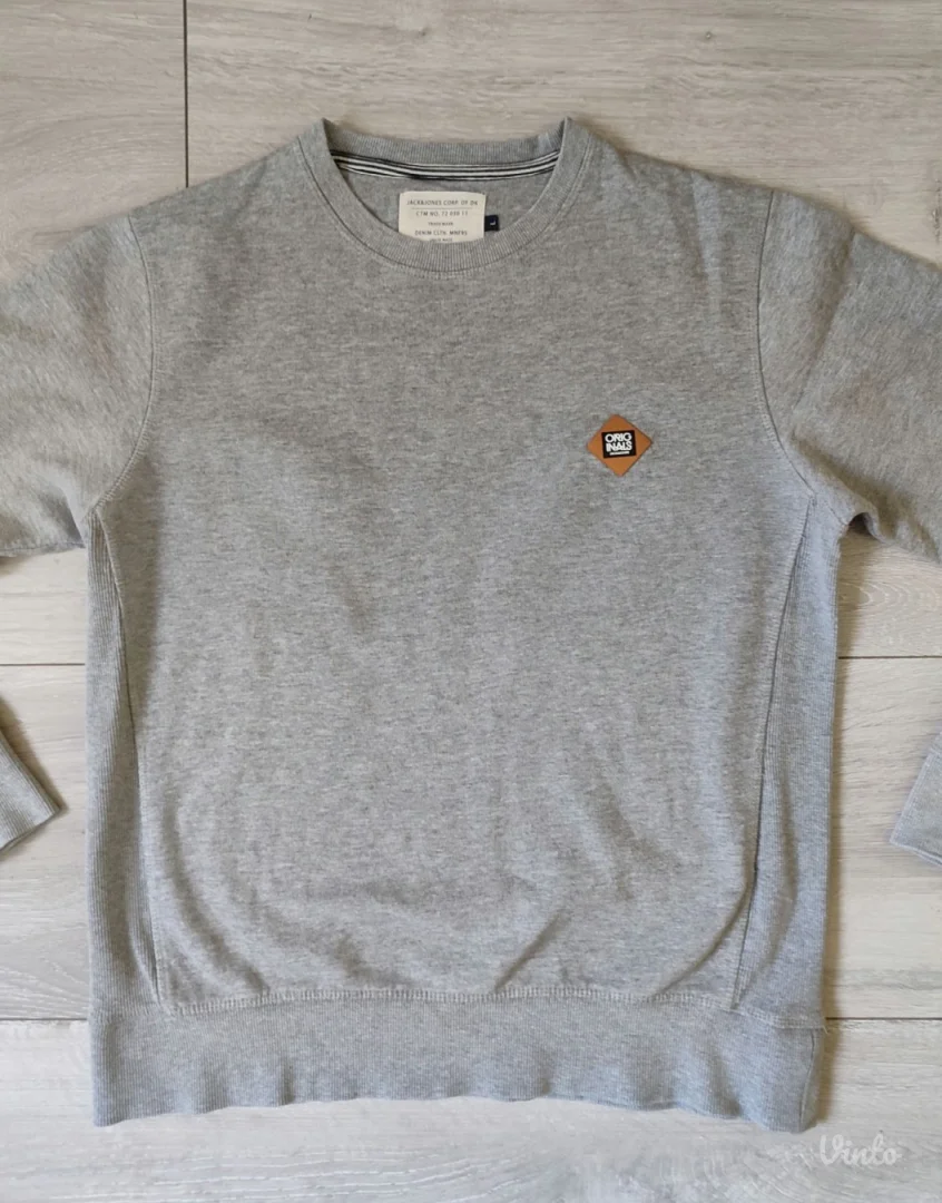 Ekstra JACK & JONES duks - M