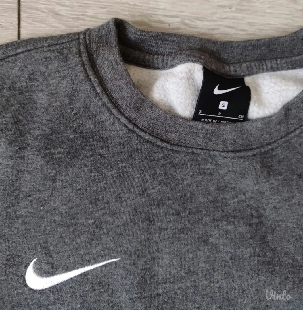 Predobar NIKE pamucni duks - S - Toooop!