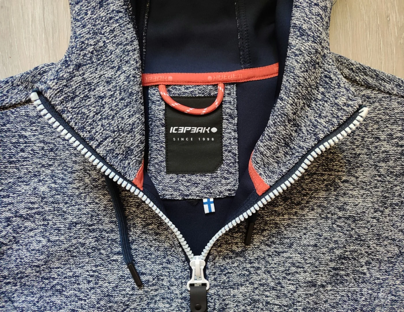 Kao nov prelep ICEPEAK duzi duks jaknica - S