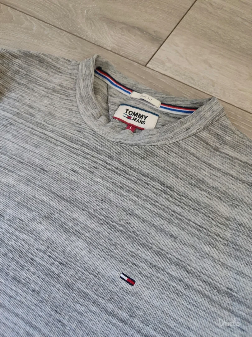 Ekstraaaaa TOMMY HILFIGER duks Slim fit - M-L
