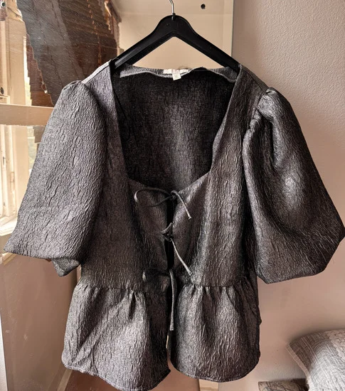 H&M puf rukavi