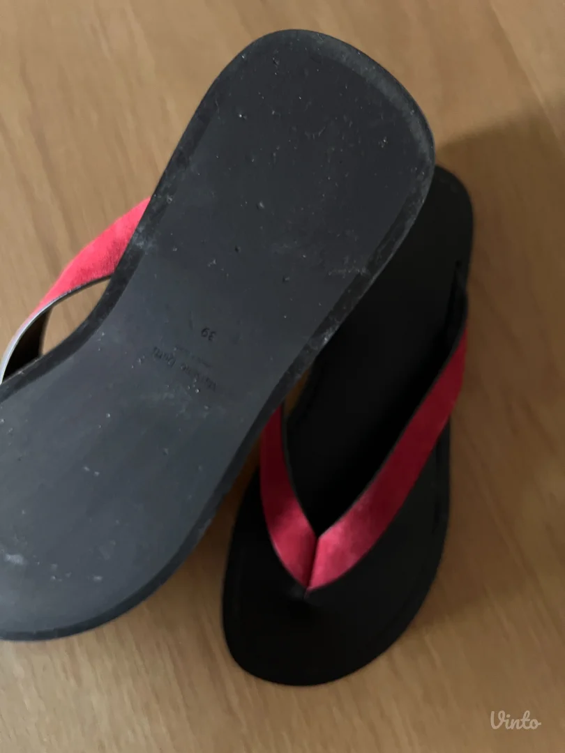 Massimo Dutti kožne japanke