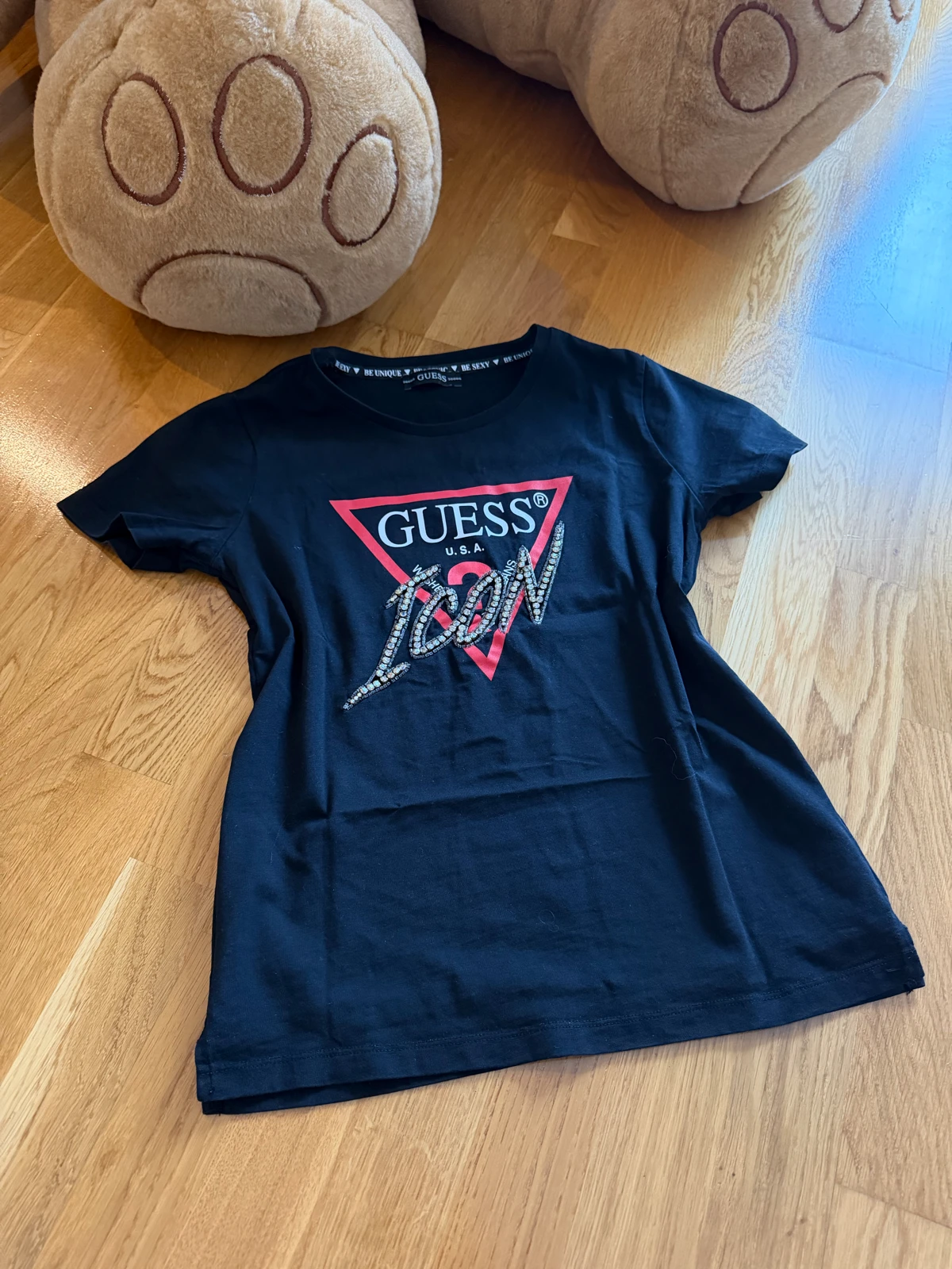 Guess majica