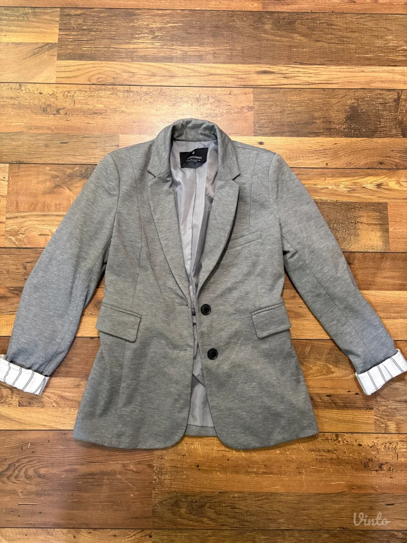 Stradivarius sivi sako