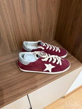 Golden goose