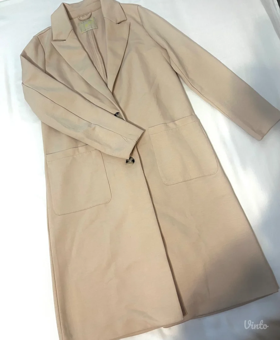 New yorker krem kaput