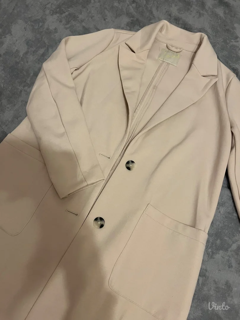 New yorker krem kaput