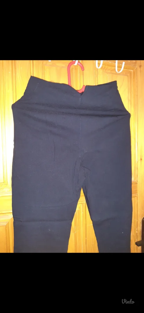 Ženske pantalone sa ušicima S NOVO