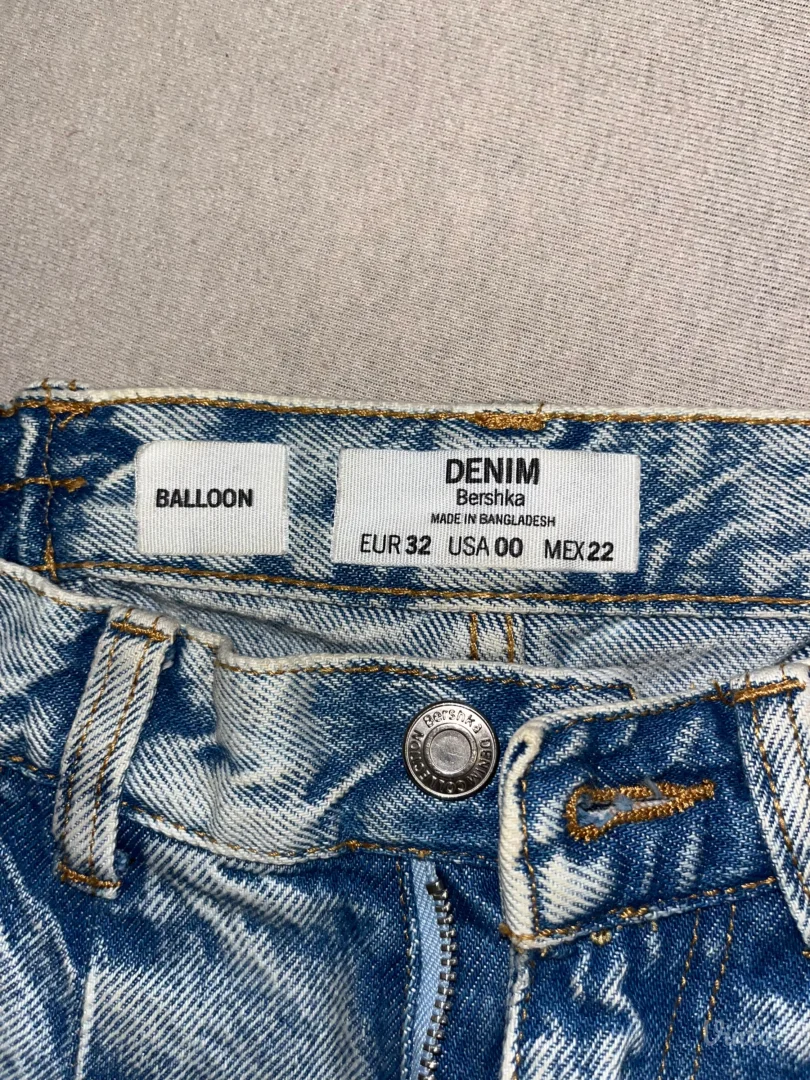 Bershka ballon farmerke
