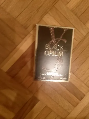 YSL parfem