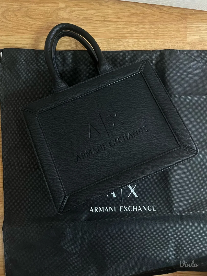 Armani torbica