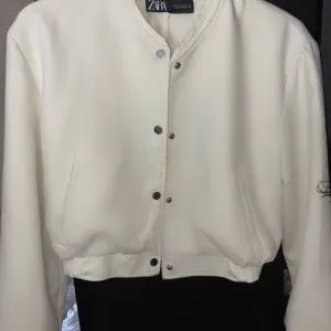 Zara jakna