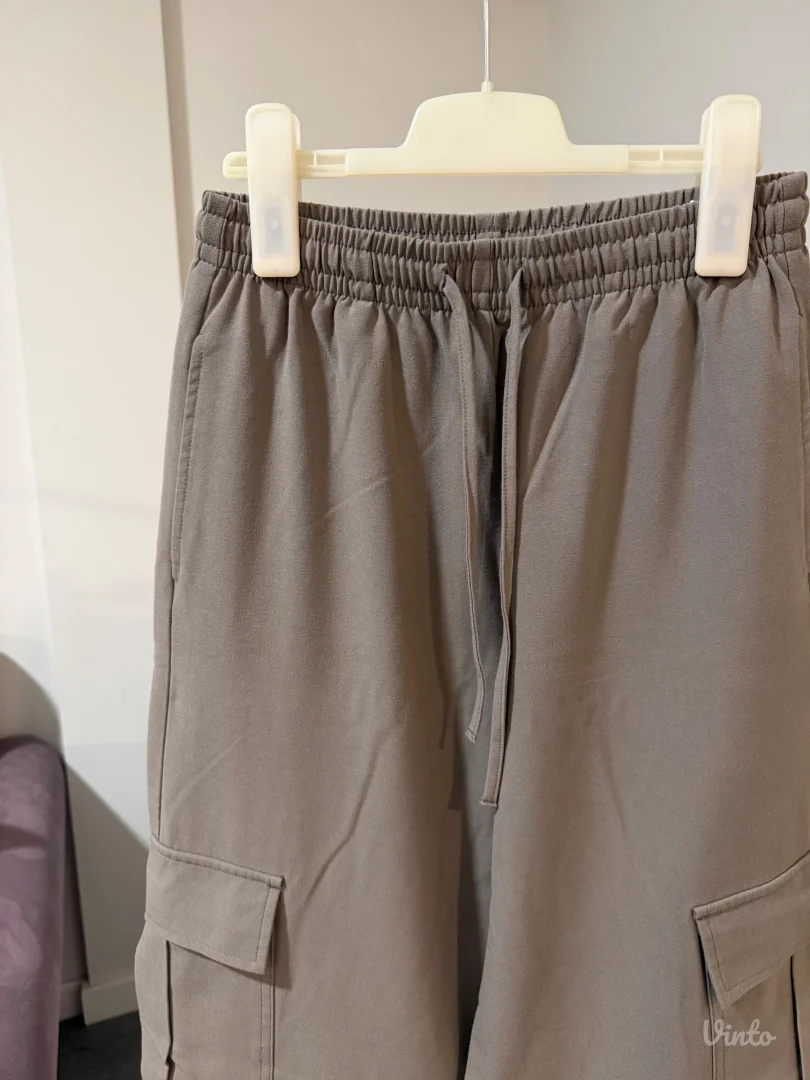 Stradivarius pantalone