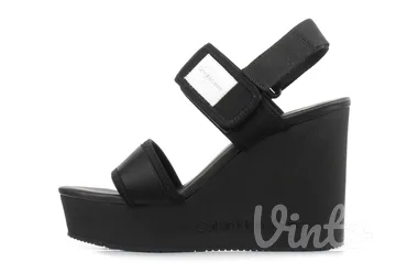 Calvin Klein sandale sa platformom br.38