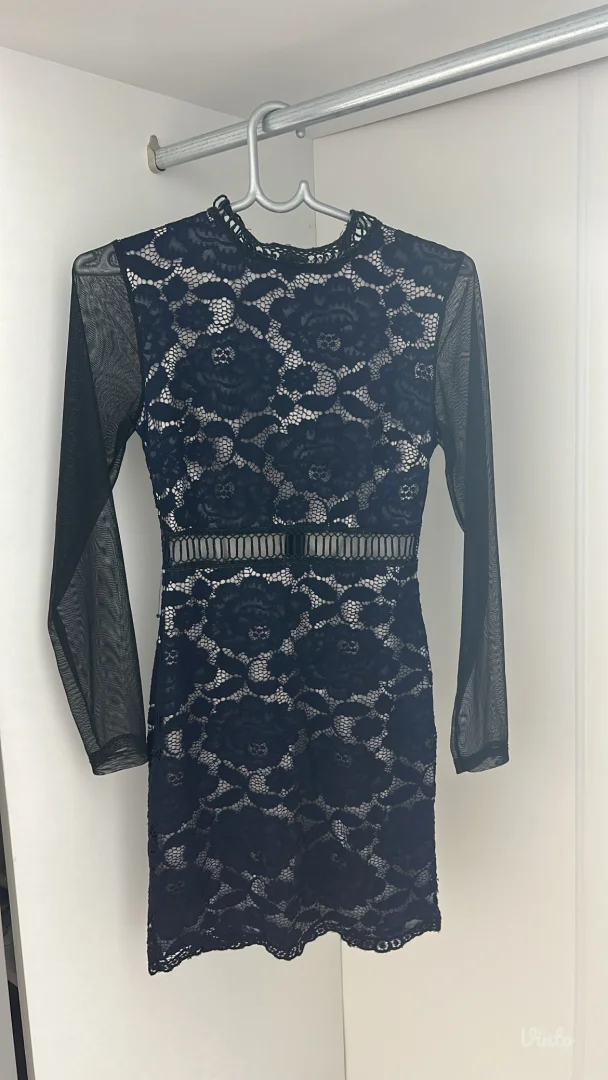 CRNA ČIPKANA HALJINA SA DUGIM RUKAVIMA