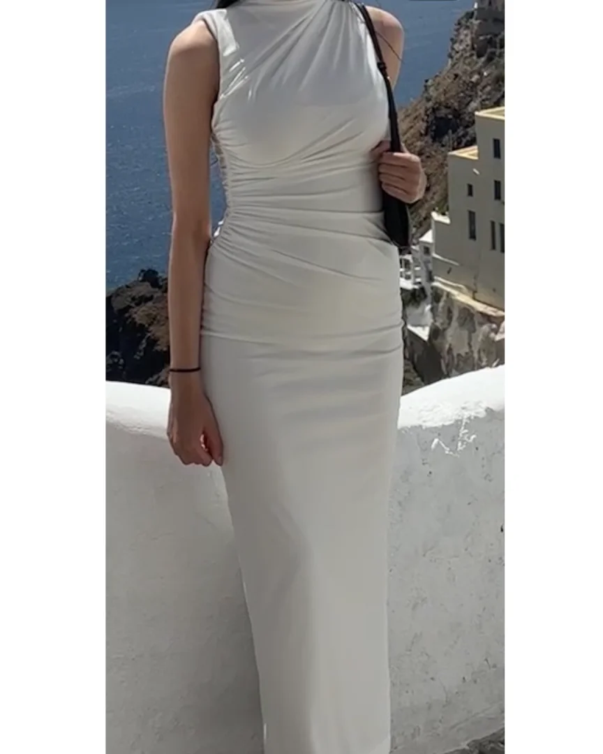 Zara bela haljina