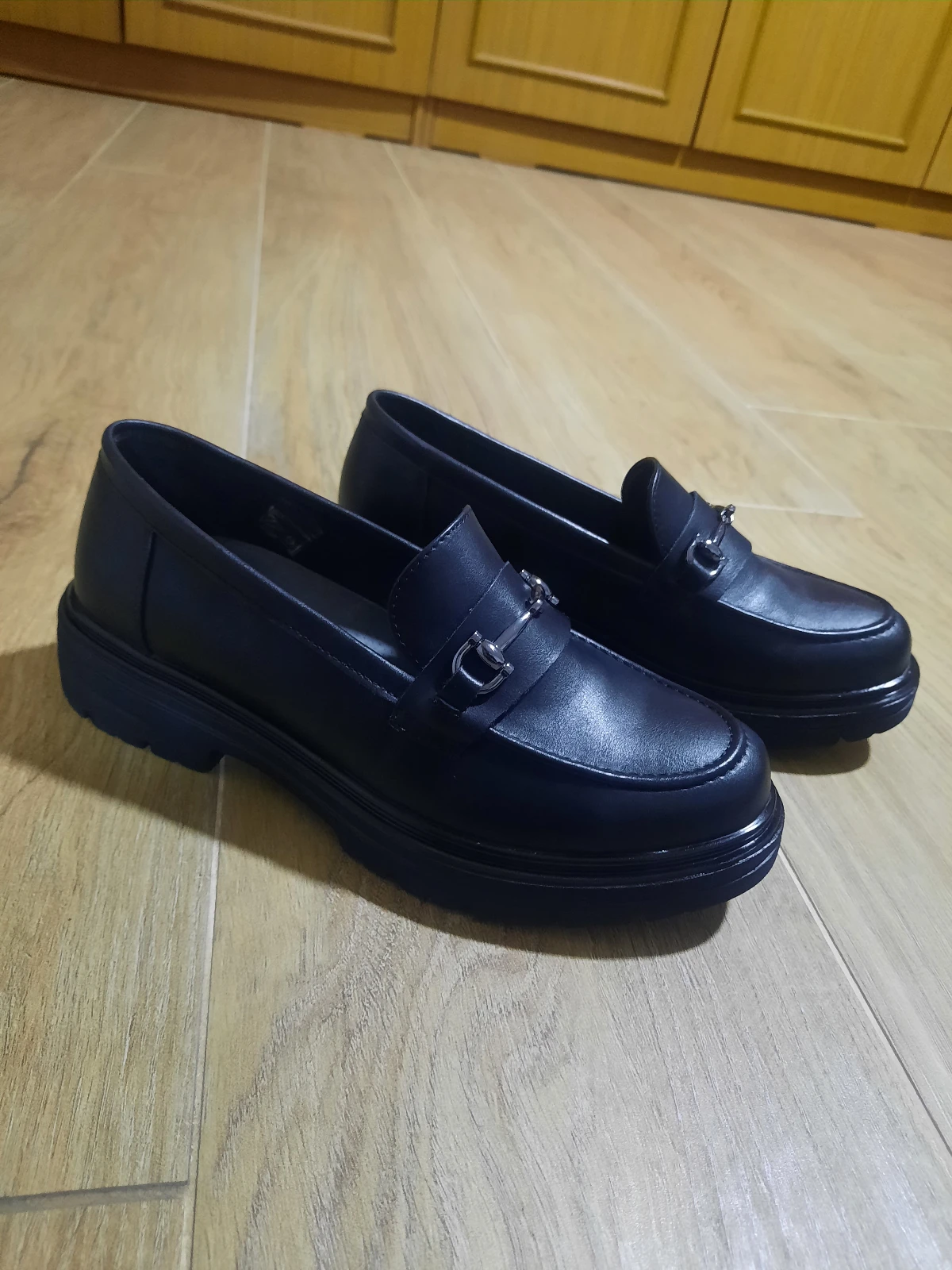 Mokasine crne br. 38 NOVO