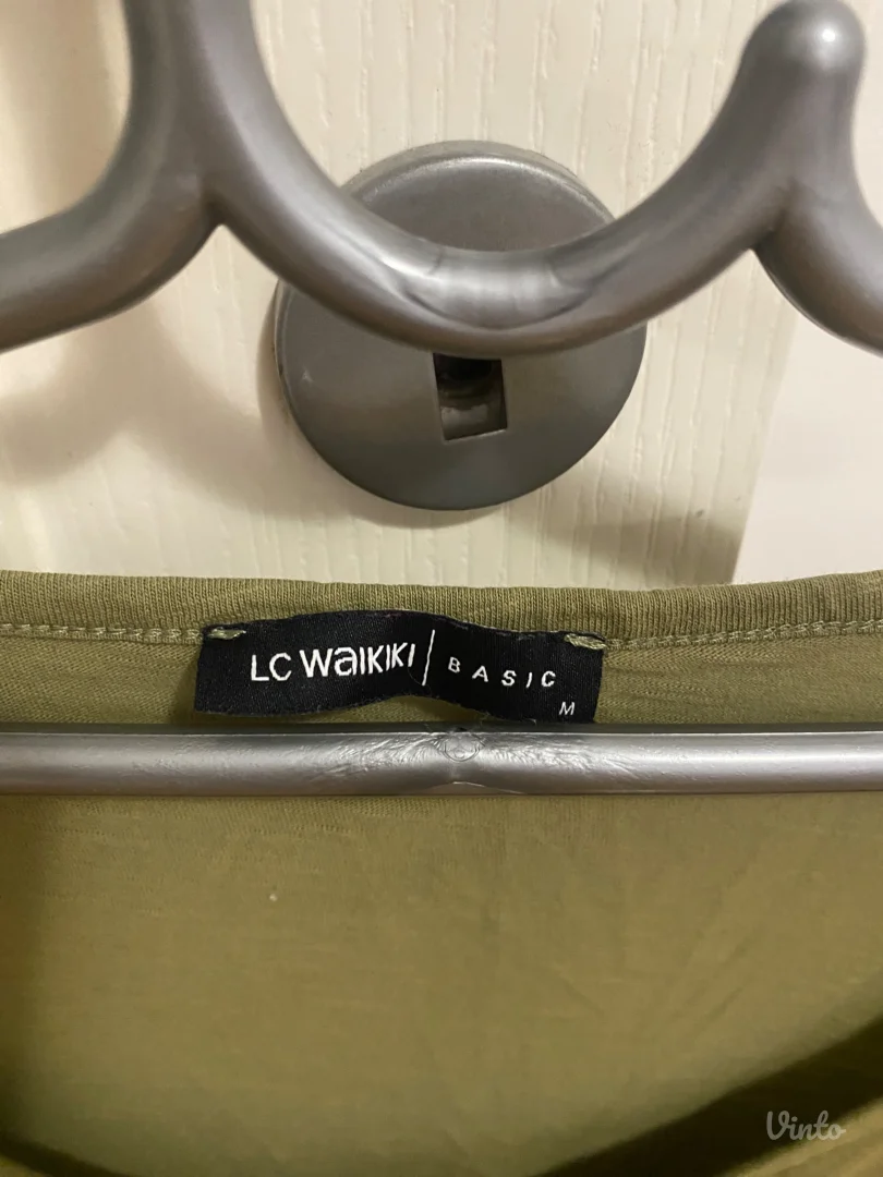 Zelena majica bez rukava